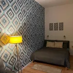 Centerpoint R7 Apartament *